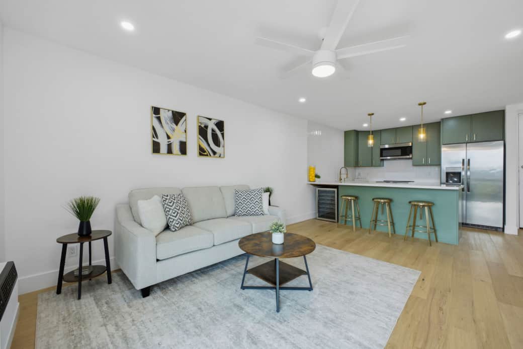 Open Living Area/ Kitchen Area w/ Breakfast Bar Open Living Area/ Kitchen Area w/ Breakfast Bar