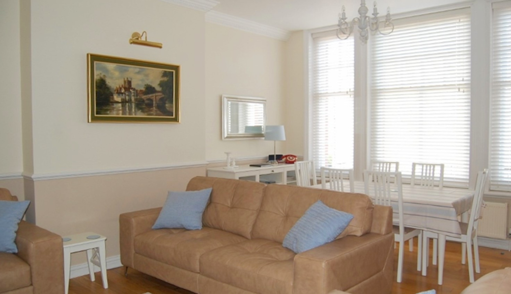 Living Area Living Area