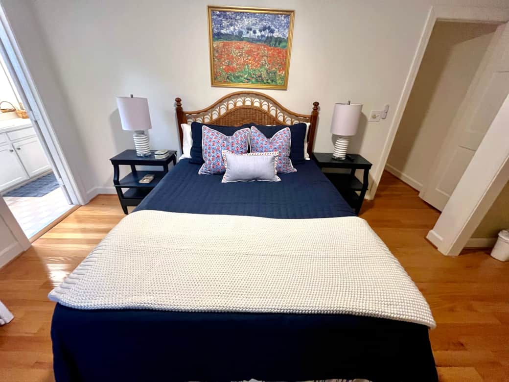 Queen Bedroom