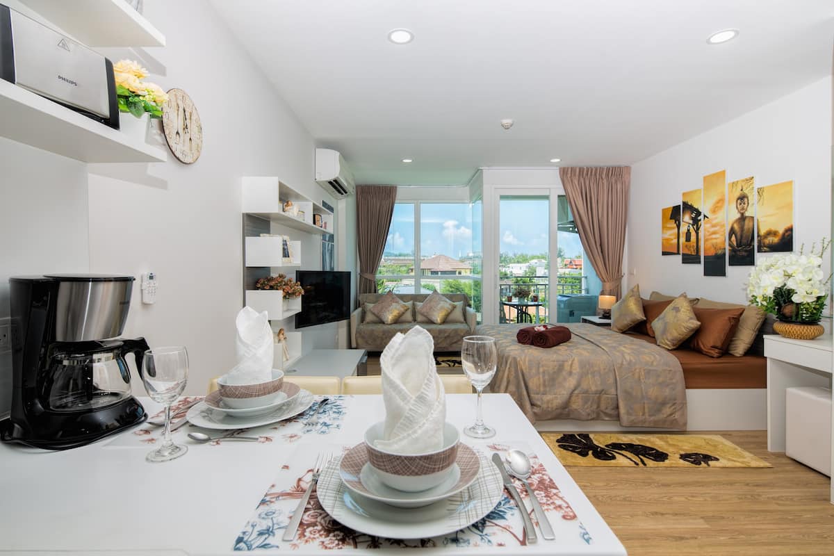 RK048 Smartly Equipped Magic Studio @Kata, beach - 900 m