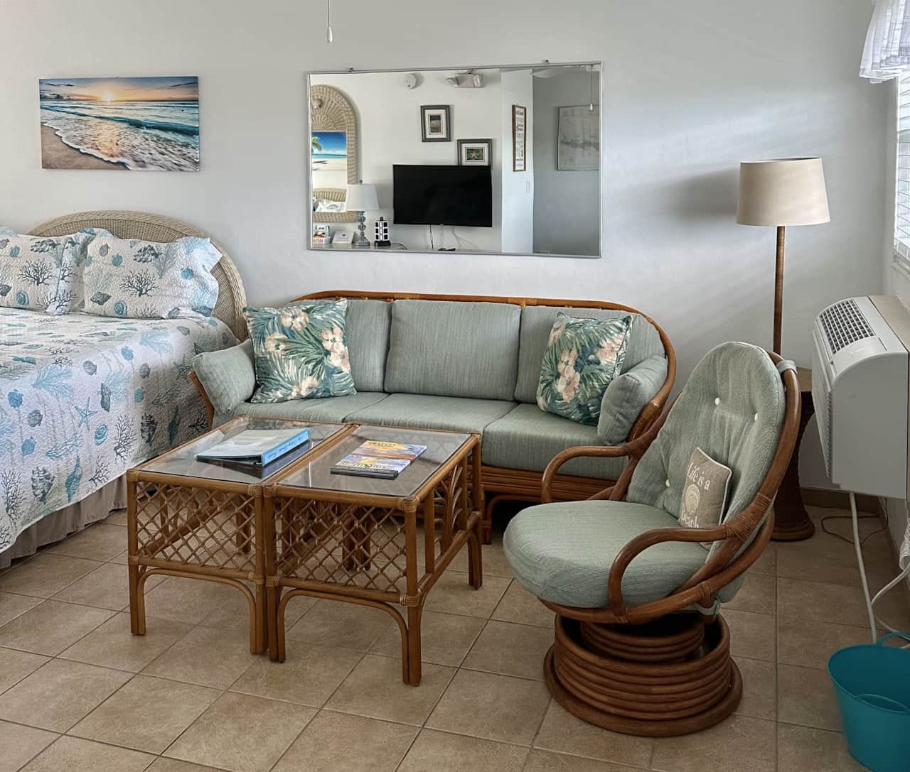 Comfortable Living Area