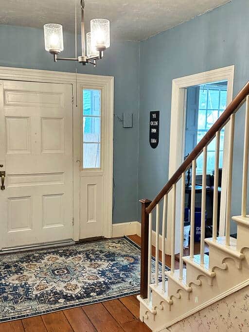 Gallery c. 1804 Former Tavern and Inn, Fryeburg Maine Rental