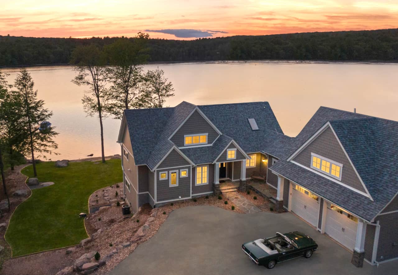 Serenity at Lakeside Lodge