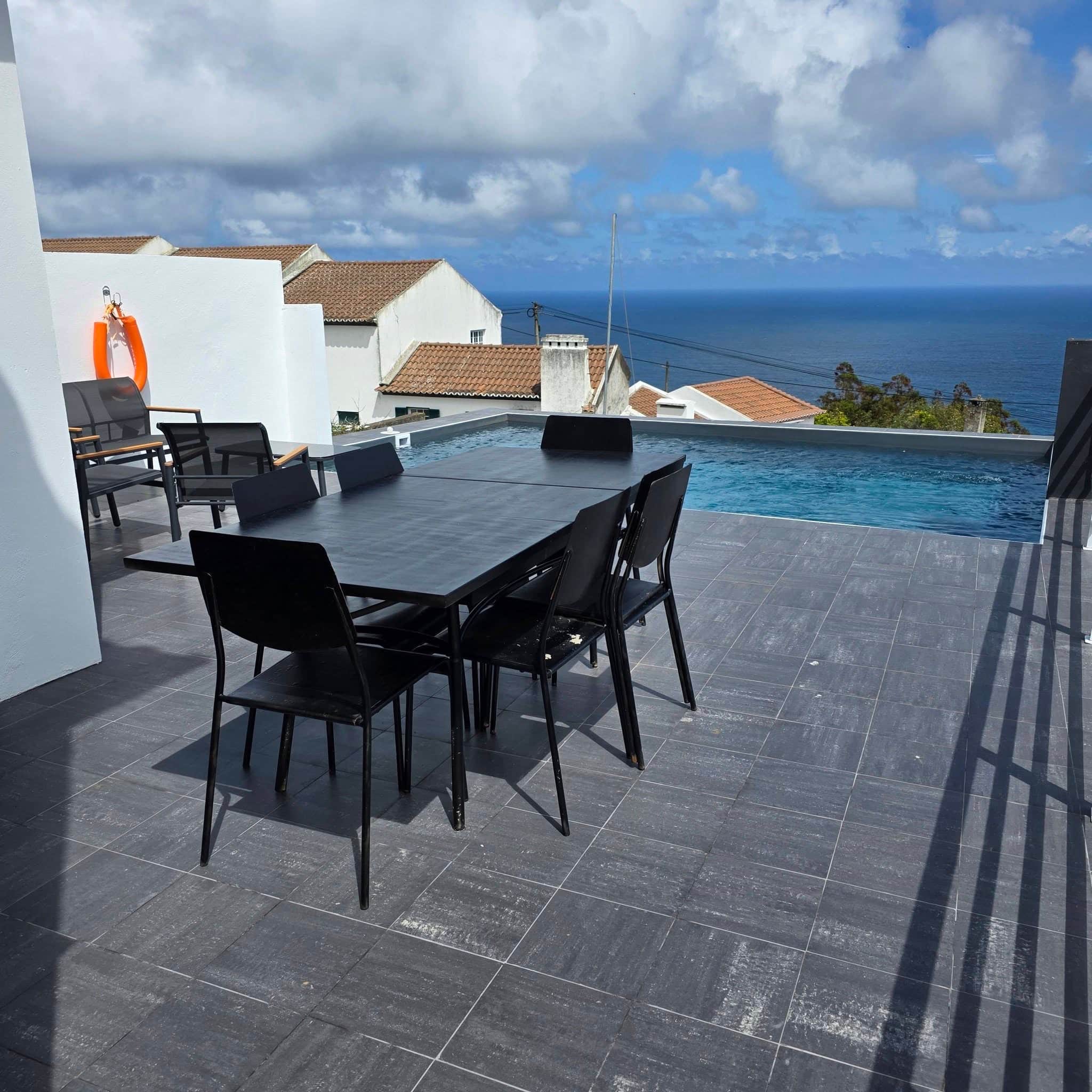 Deck & Pool