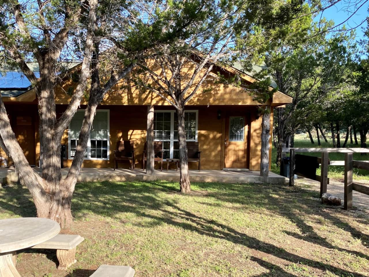 Casa Blanca's Cabin B - Front View