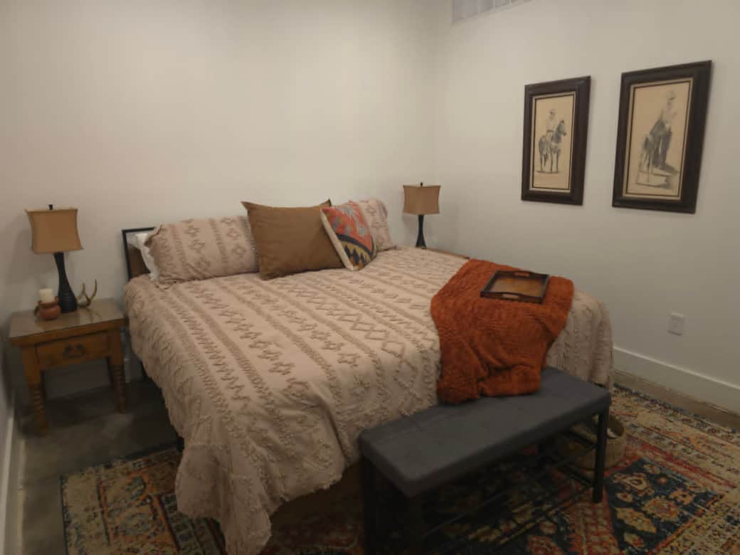 Bedroom 3 king bed