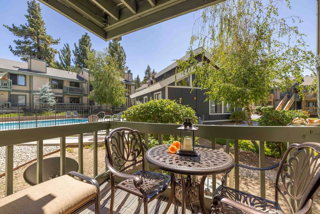 Backyard5 8651