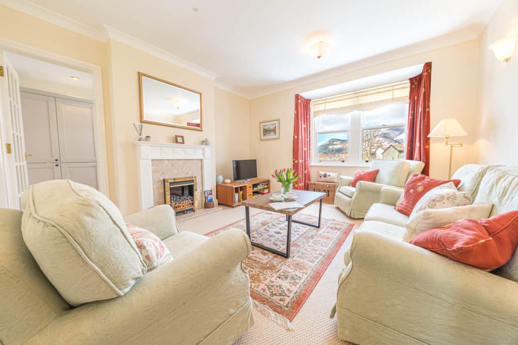 7 Greta Grove House LoungeSC 5088 HDR