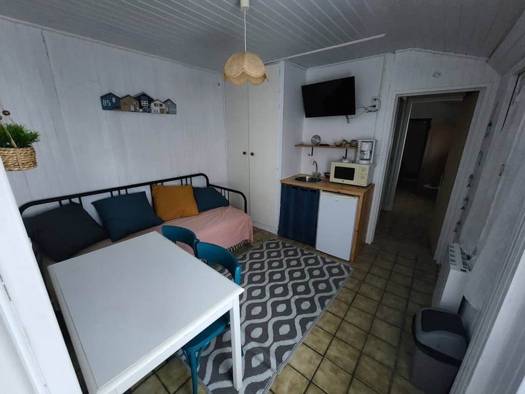 Annexe - pièce commune Annexe - pièce commune