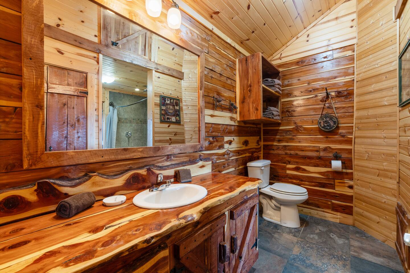 Can-U-Canoe Riverview Cabins — photo 51 of 60