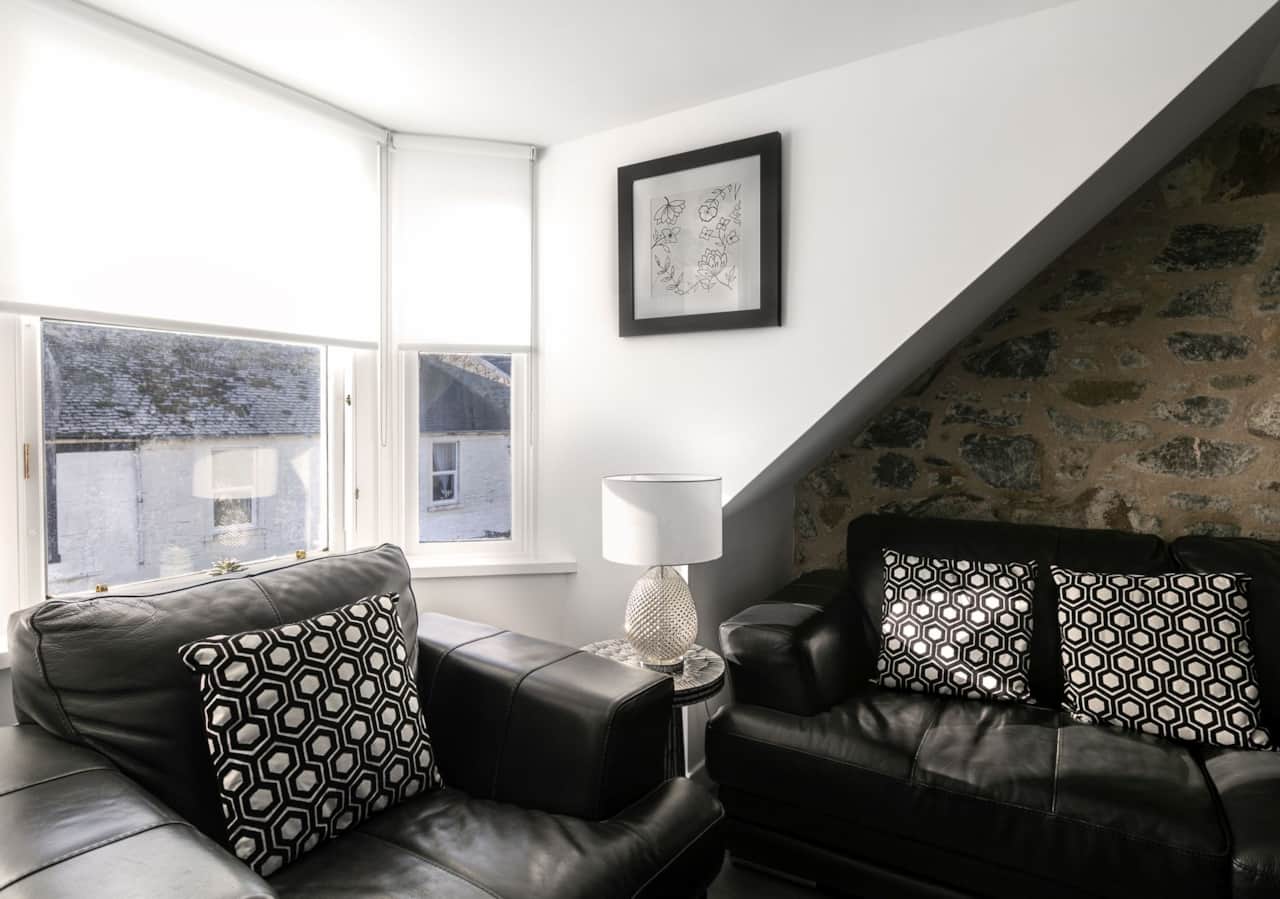 Kilchattan Lounge Area