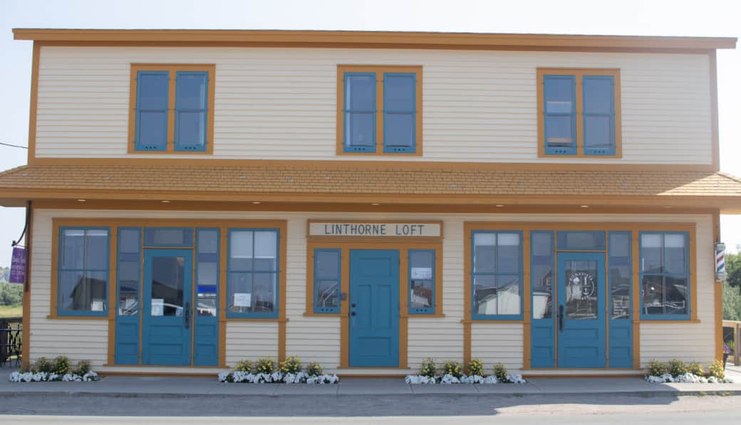Exterior Exterior