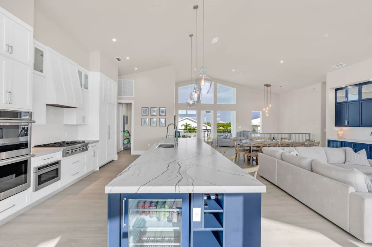 Kitchen island