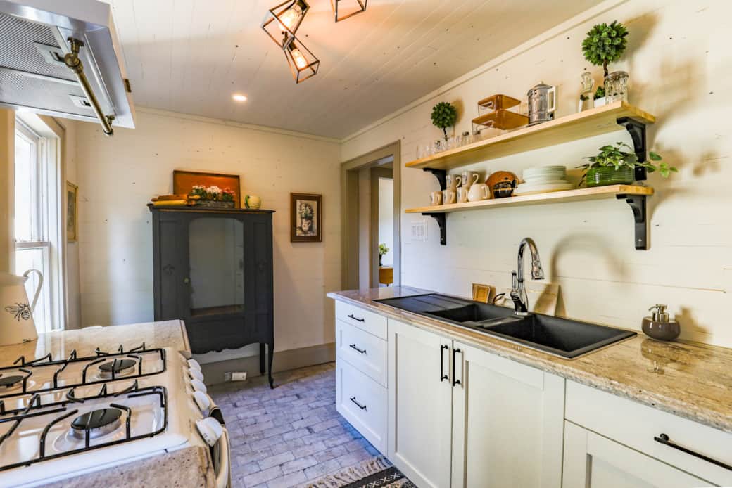 Dreamy Kitchen with heated floors