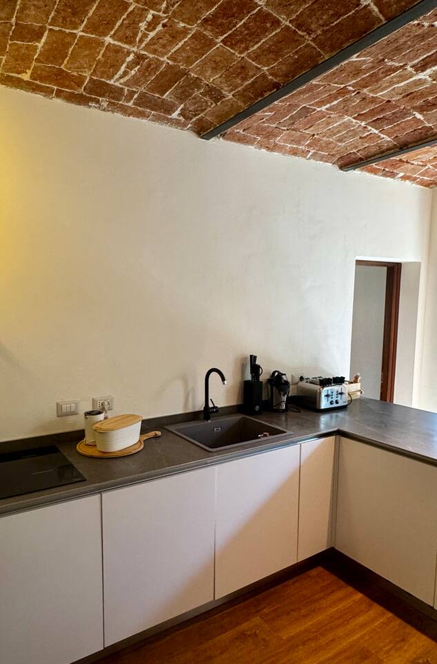 Independent Home with Private Courtyard – Monferrato