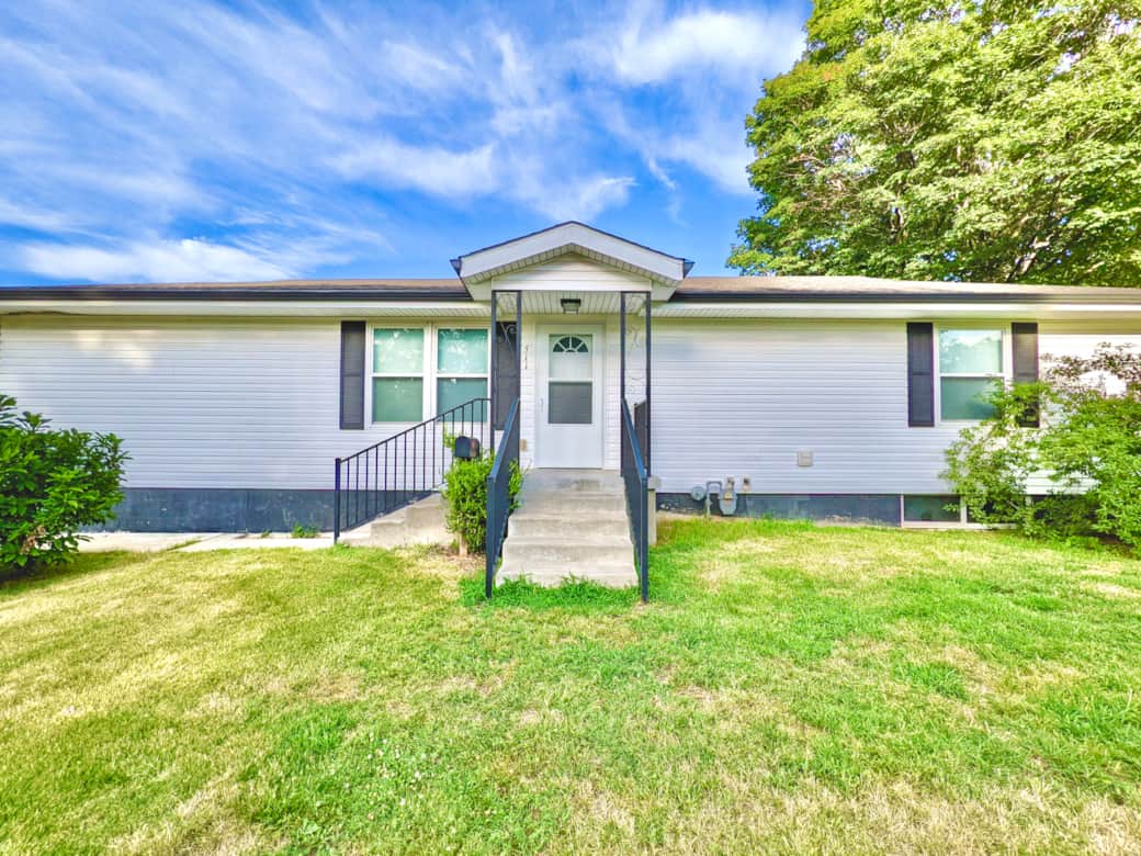 The house does have access to the street, but you'll want to park in the back. The house does have access to the street, but you'll want to park in the back.