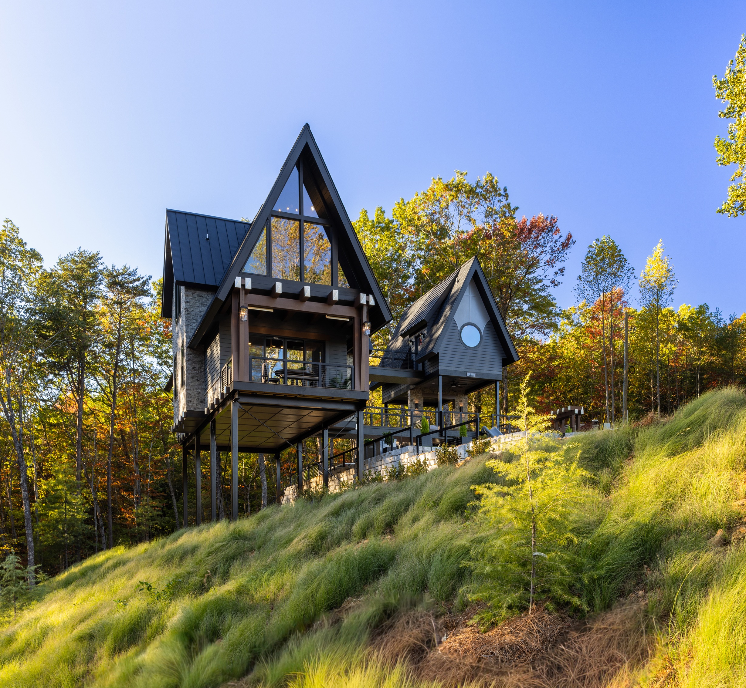 ゆま★House on the Hill The Tom: The Perch Treehouse at Pinhoti Peak - Vacation Home in