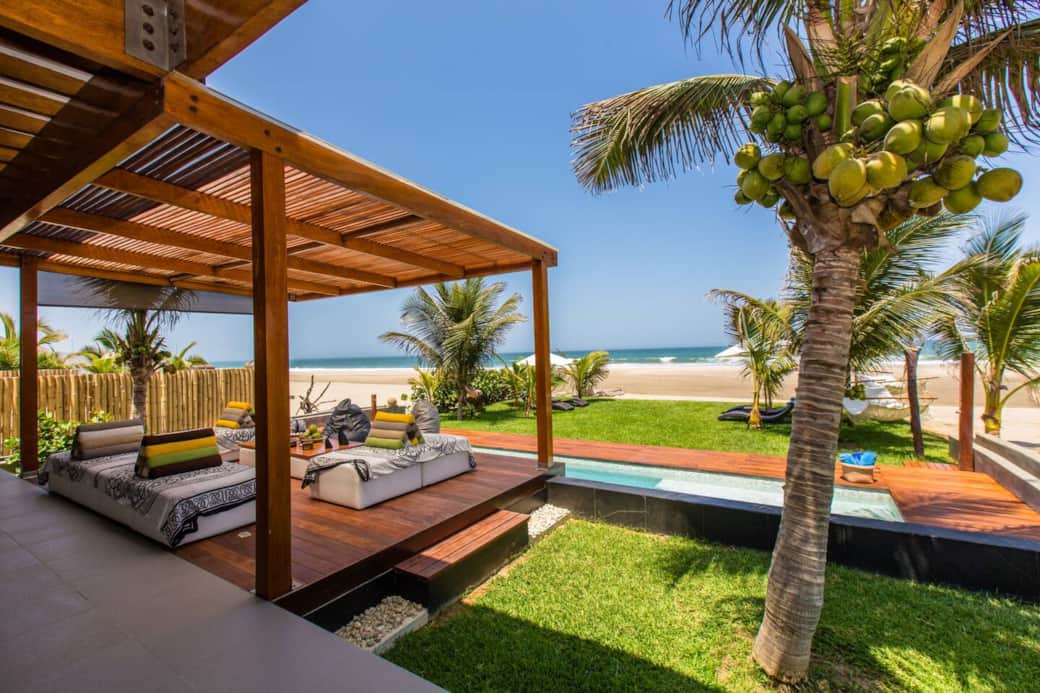 Punta Sal beachfront vacation rental  pool deck