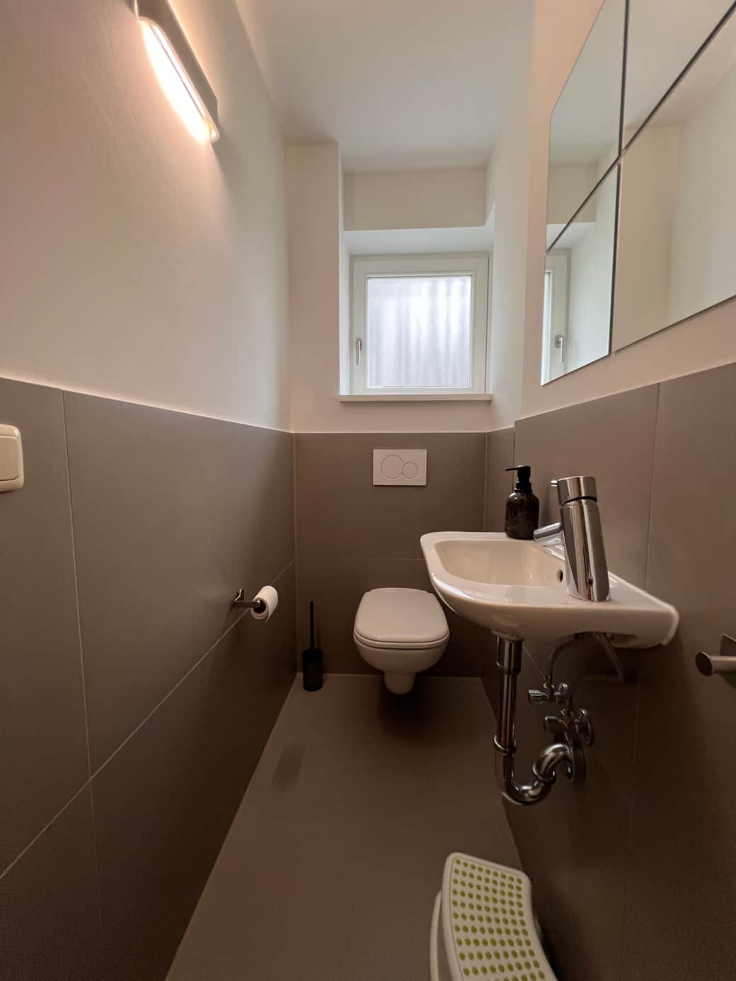 Ferienwohnung Erfurt-Hopfenberg - Gäste-WC 