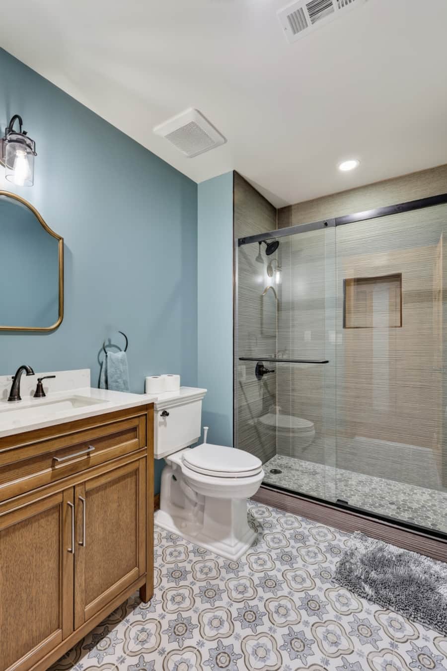 Game room bathroom