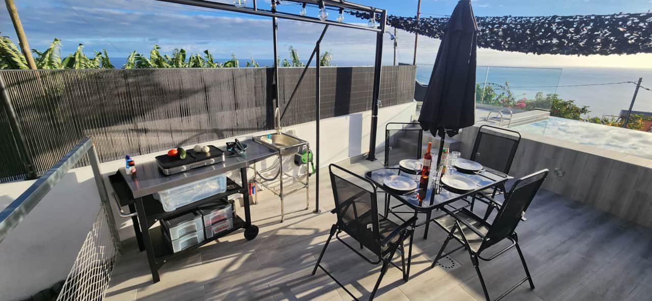 Rooftop BBQ with ocean view at Floeca—sunny dining, relaxing vibes, perfect Madeira moments.jpg