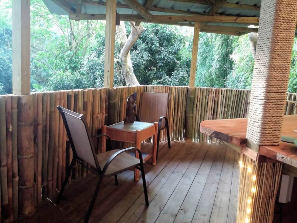 Living space on the upper deck