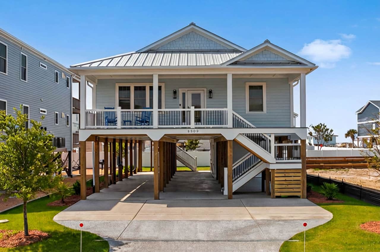 Welcome to The Cottage at Oak Island, relaxed luxury only a 90 second walk to the beach.