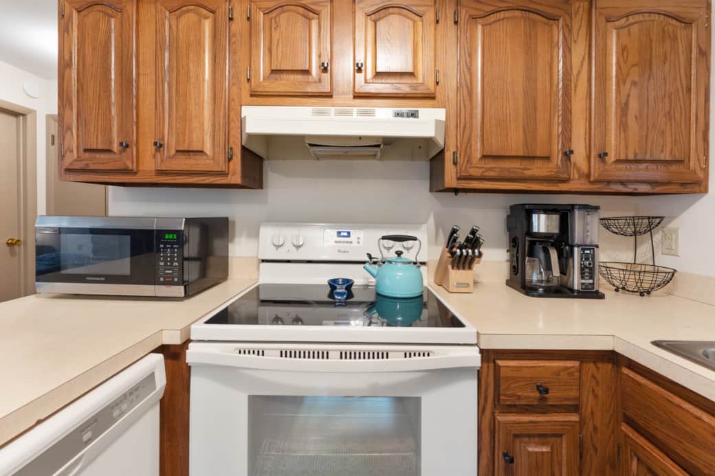 Kitchen - Electric Stove | Coffee Station