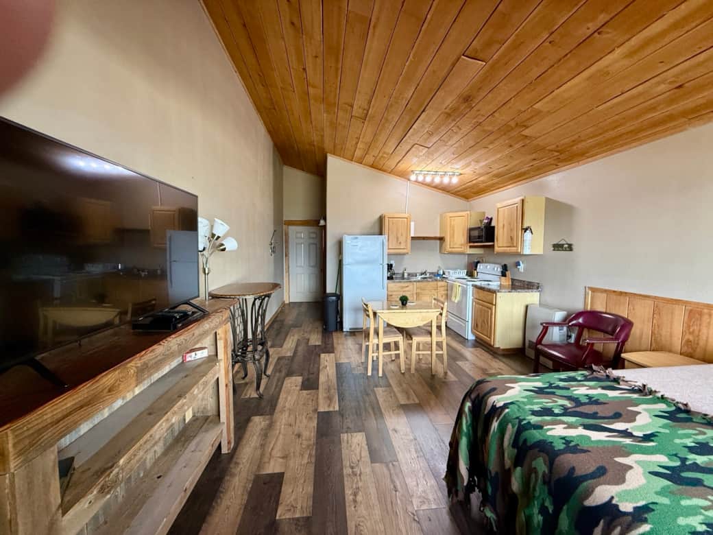 Cabin B Whale Point Coffman Cove