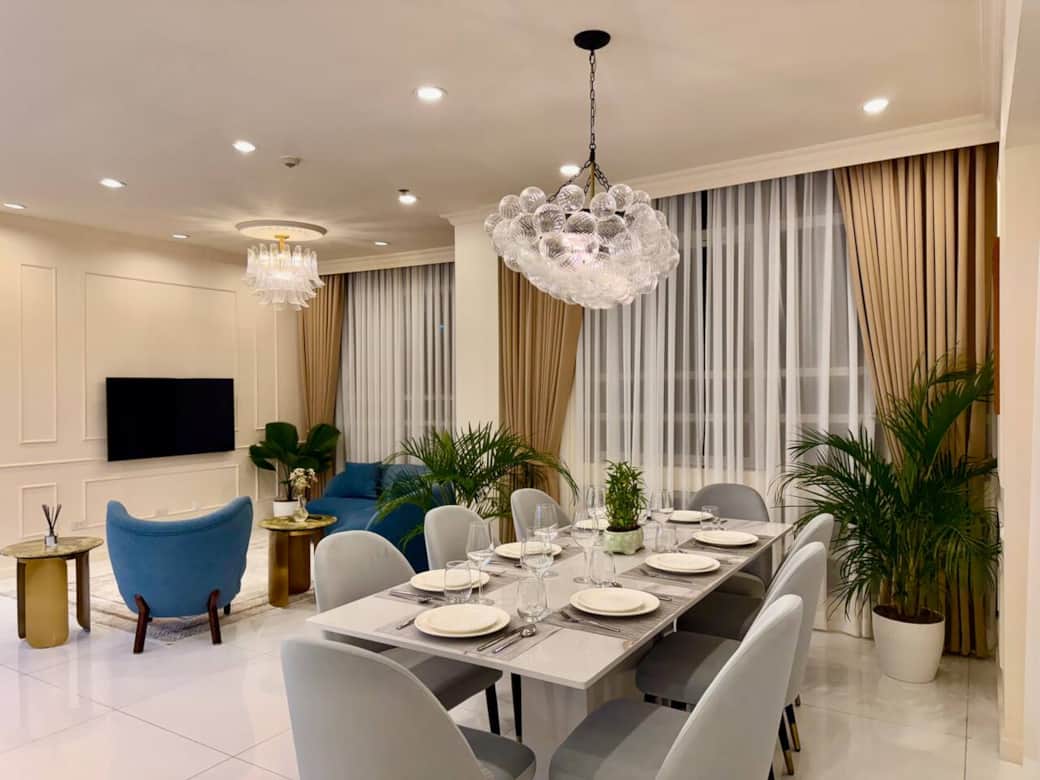 The living and dining area has been thoughtfully designed to provide both elegance and comfort during your stay. The dining space can comfortably accommodate eight guests, with the possibility of accommodating additional guests if needed.