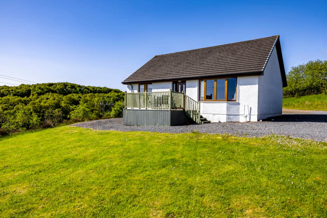 Rear view of Torr na Faire