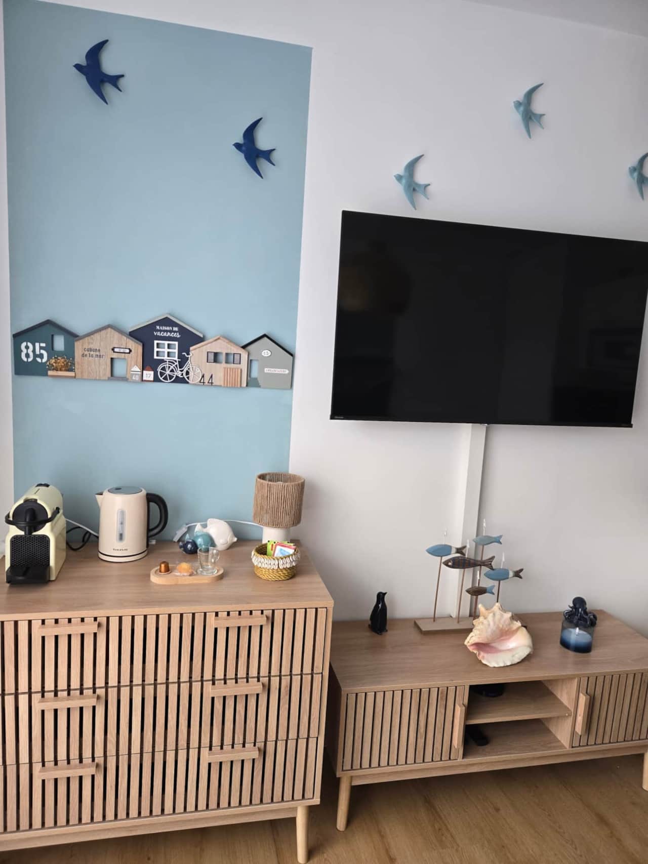 TV connectée avec Netflix du "Studio Bleu"