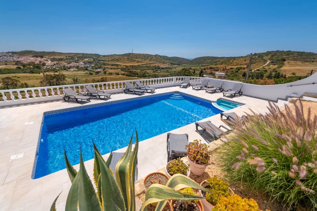 Private pool with beautiful views