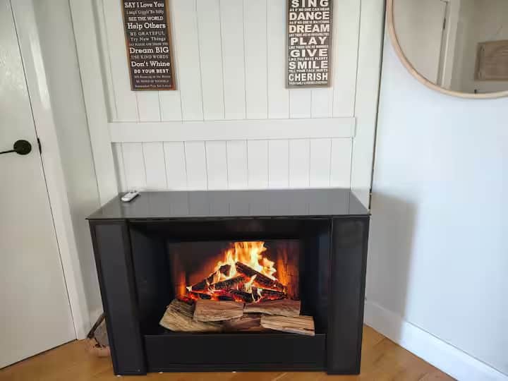 Fireplace by Youtube