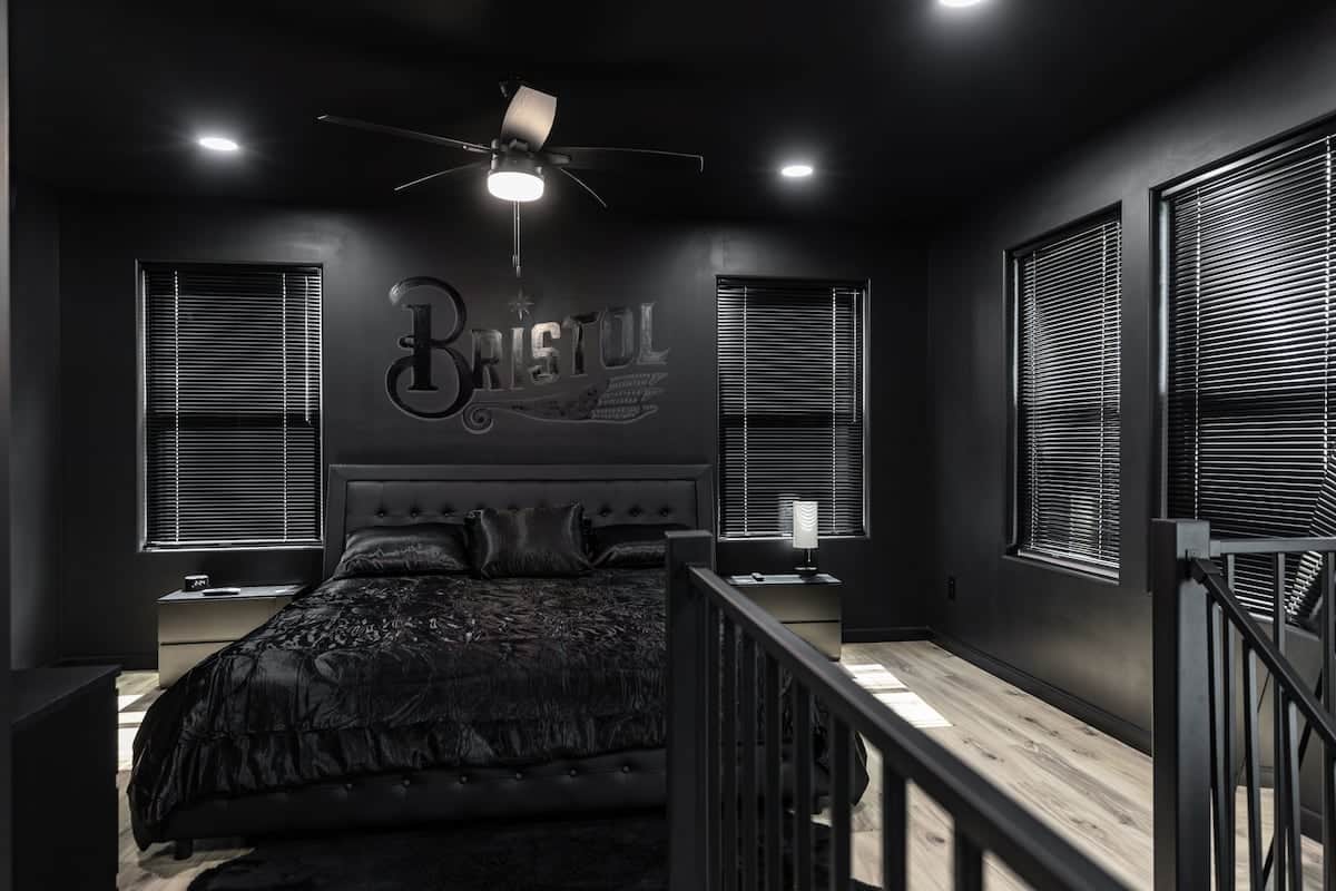 Master suite