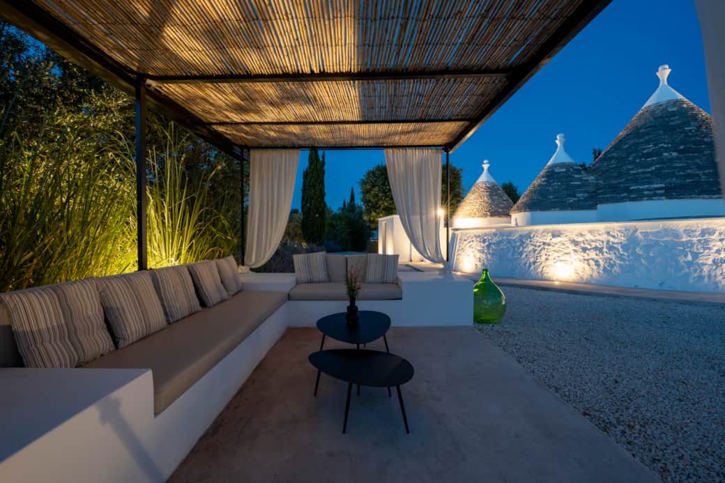 Poolside lounge