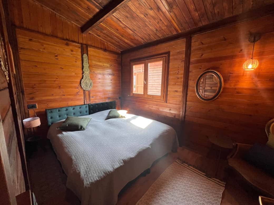 Doppelzimmer mit XL Bett Doppelzimmer mit XL Bett
