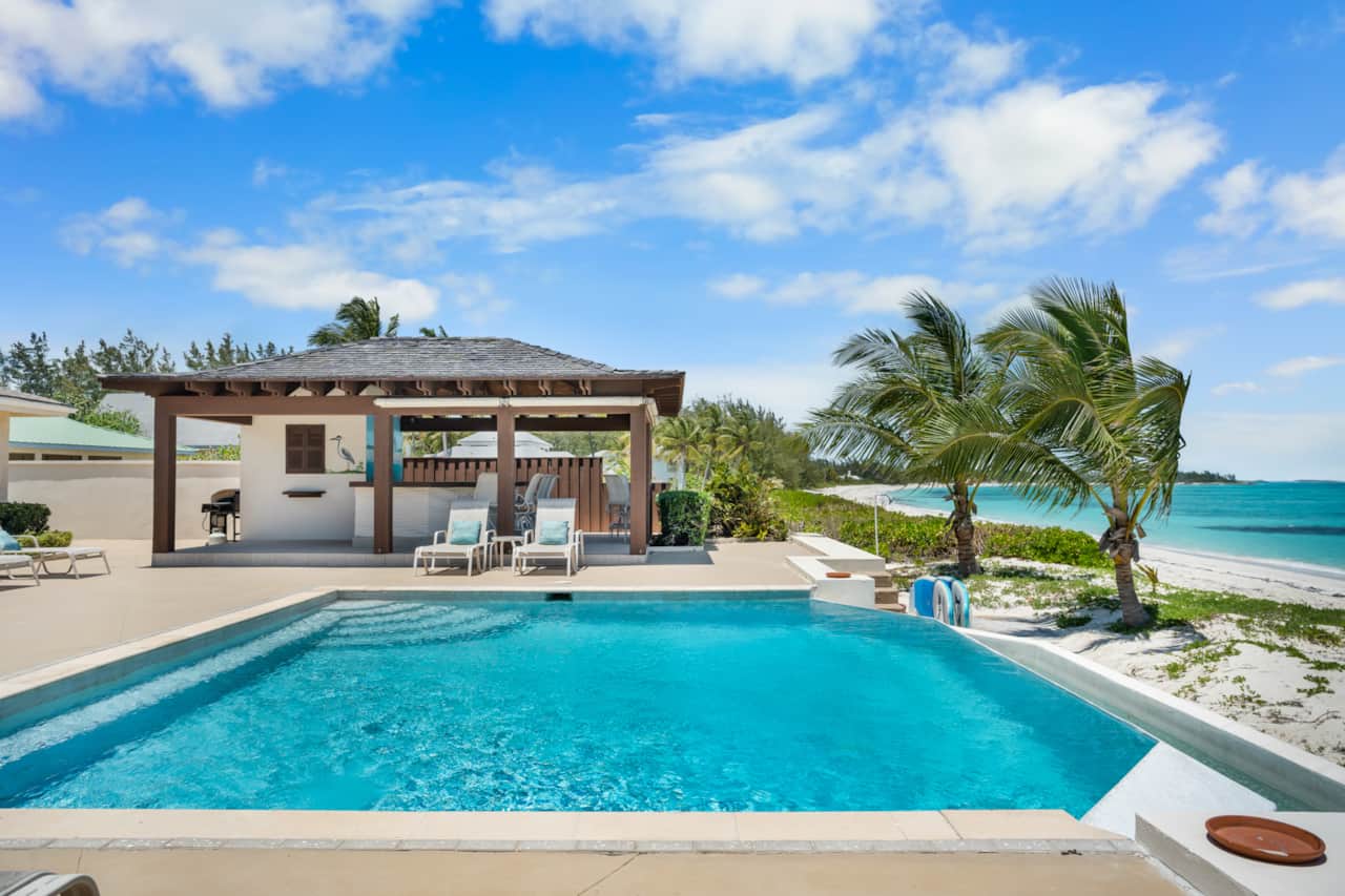 Hart House - Exuma Exclusives Vacation Rentals