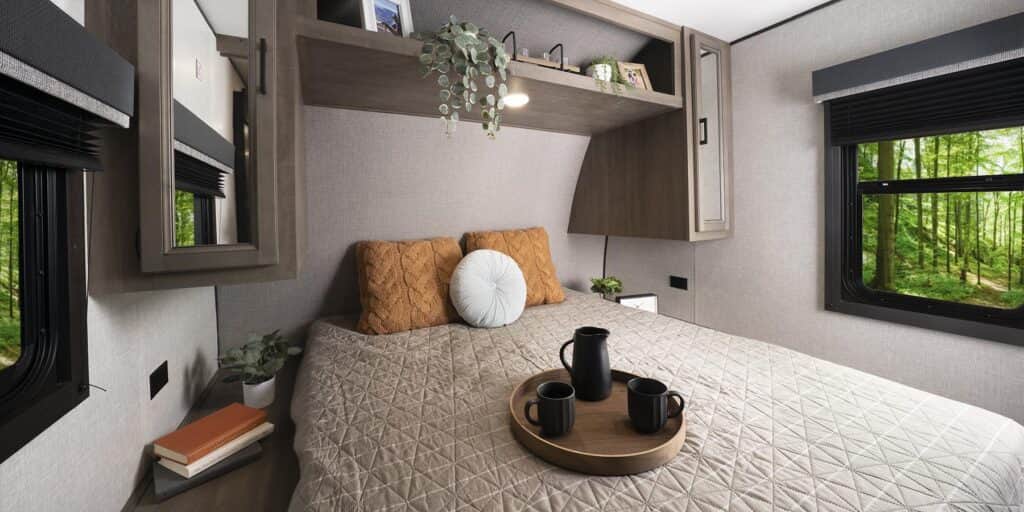 Queen Room Queen Room