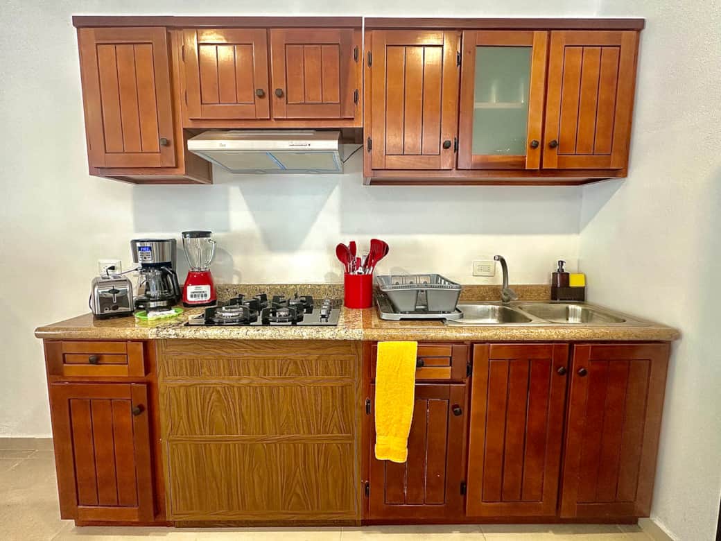 Complete and fully equipped kitchen
