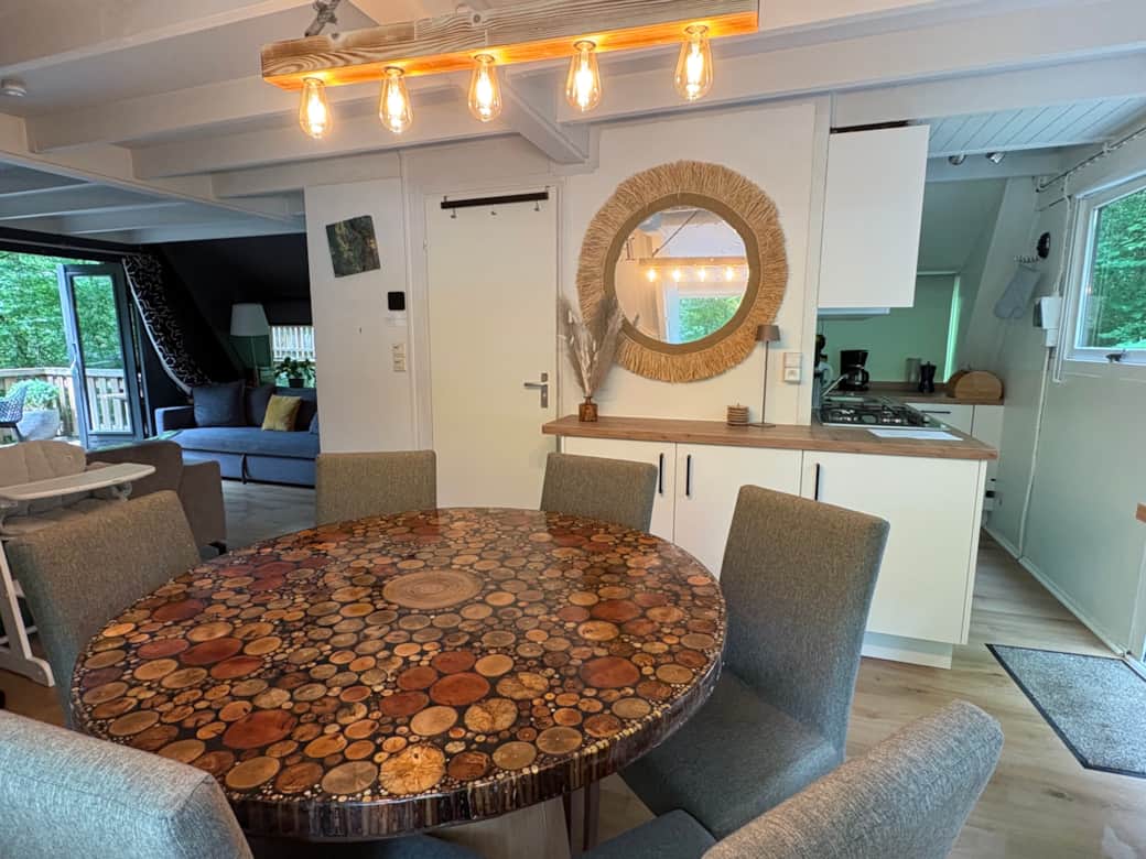 Image picker 050A906B AF24 4022 A787 2AB06DDBF36D 9975 00001C3A44009AD8