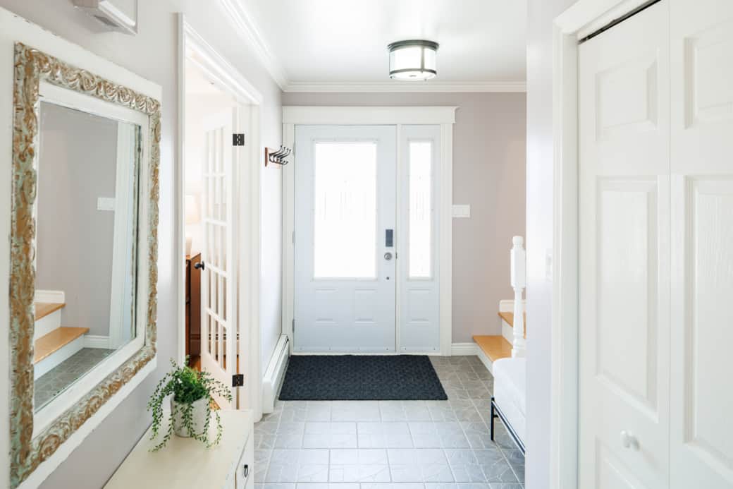 Fresh, light-filled entrance that sets the tone for your stay.