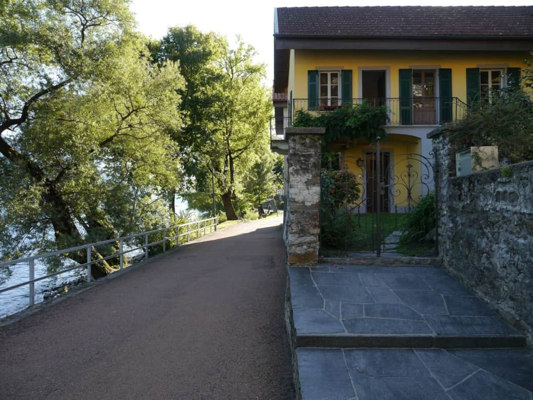 Treppe vom Uferweg