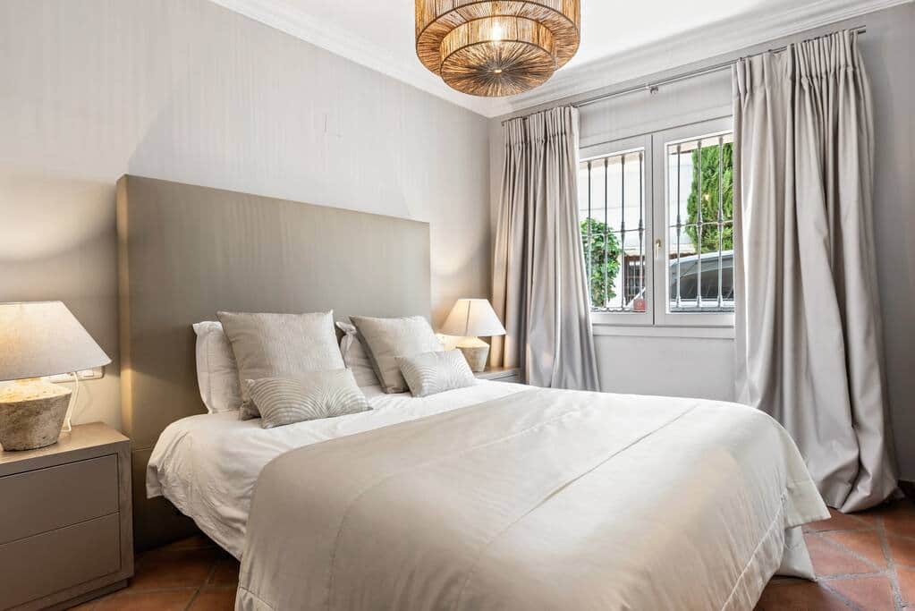 One of the four king-size beds.