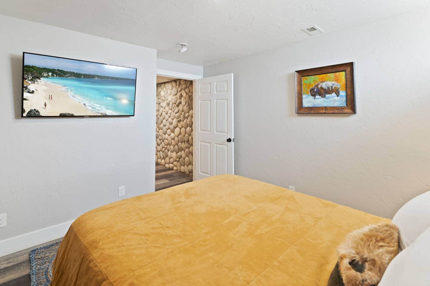 Bondline Home hallway