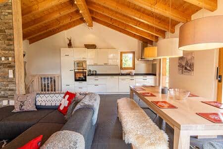 Open plan kitchen with all the amenities you could wish for on a holiday