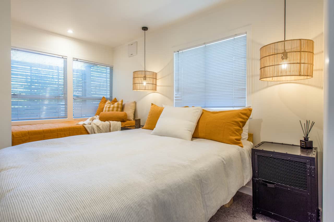 Bedroom & day bed