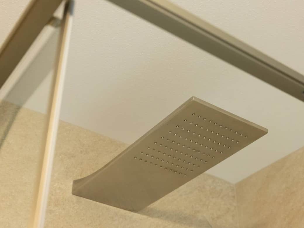 Maxi soffione per una doccia rilassante 