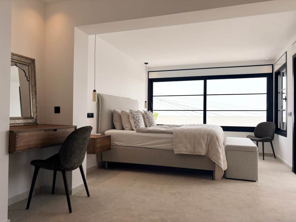 Room 1