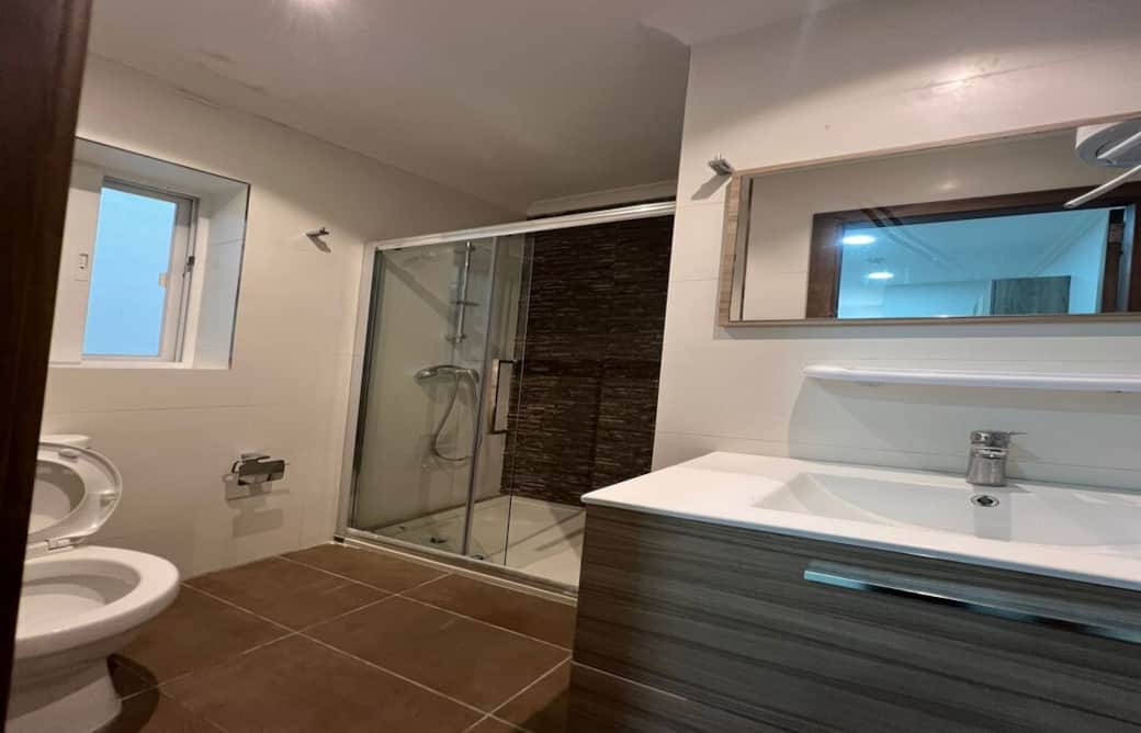 WhatsApp Image 2025-06-06 at 10.28